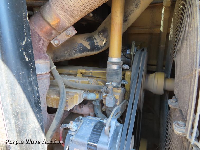 image for item DD6372 2003 Caterpillar 963C track loader