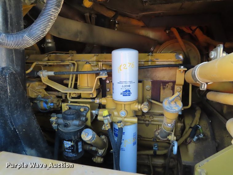 image for item DD6372 2003 Caterpillar 963C track loader