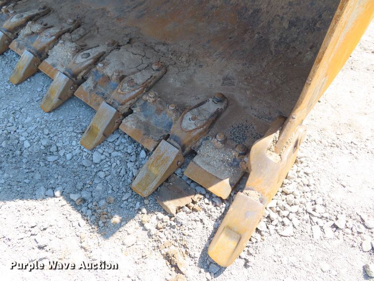 image for item DD6372 2003 Caterpillar 963C track loader