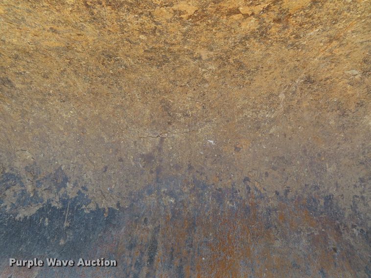 image for item DD6372 2003 Caterpillar 963C track loader