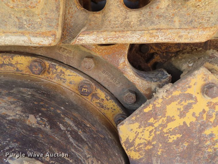 image for item DD6372 2003 Caterpillar 963C track loader