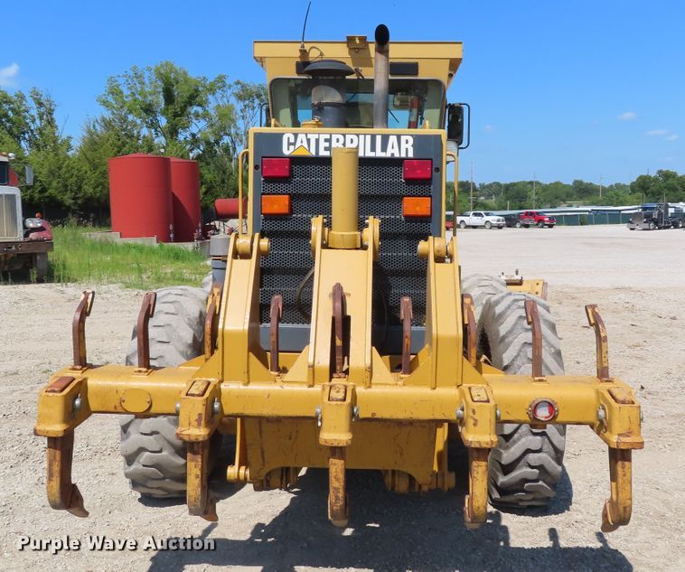 image for item DD6373 2002 Caterpillar 140H VHP motor grader