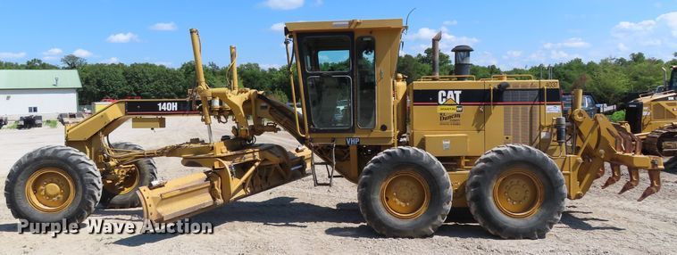image for item DD6373 2002 Caterpillar 140H VHP motor grader