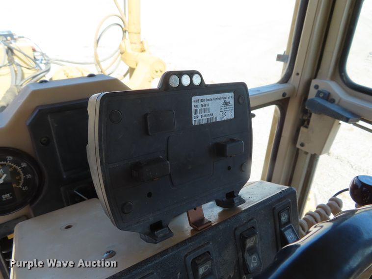 image for item DD6373 2002 Caterpillar 140H VHP motor grader