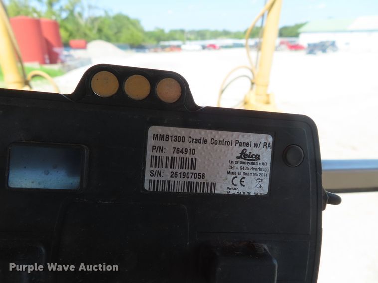 image for item DD6373 2002 Caterpillar 140H VHP motor grader