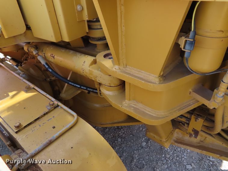 image for item DD6373 2002 Caterpillar 140H VHP motor grader