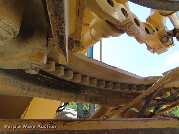 image for item DD6373 2002 Caterpillar 140H VHP motor grader