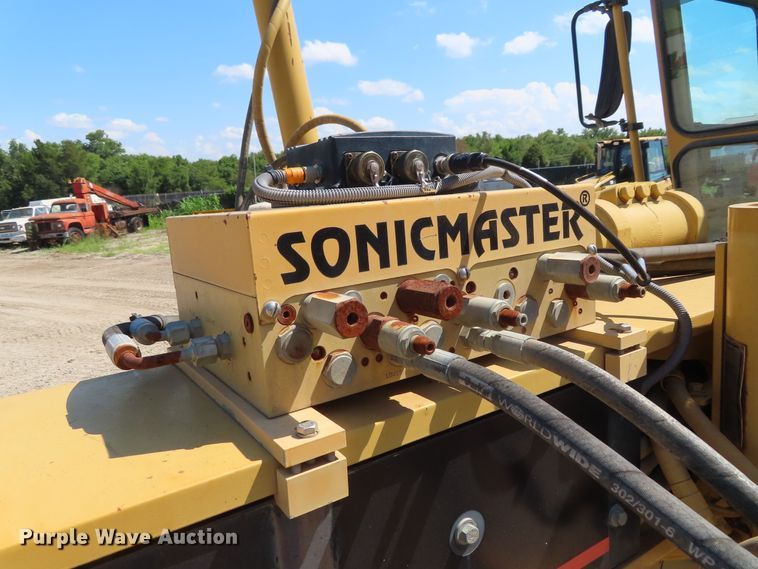 image for item DD6373 2002 Caterpillar 140H VHP motor grader