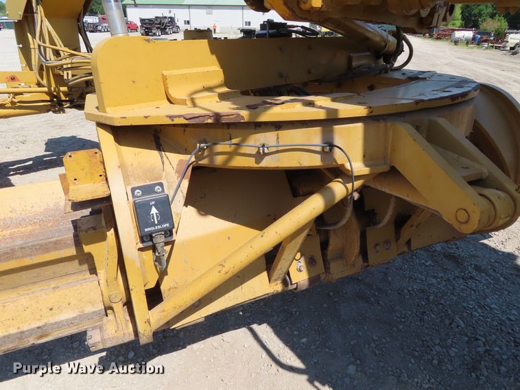 image for item DD6373 2002 Caterpillar 140H VHP motor grader