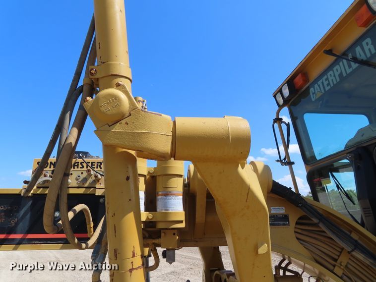 image for item DD6373 2002 Caterpillar 140H VHP motor grader