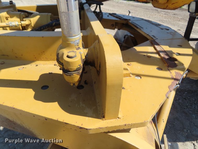 image for item DD6373 2002 Caterpillar 140H VHP motor grader