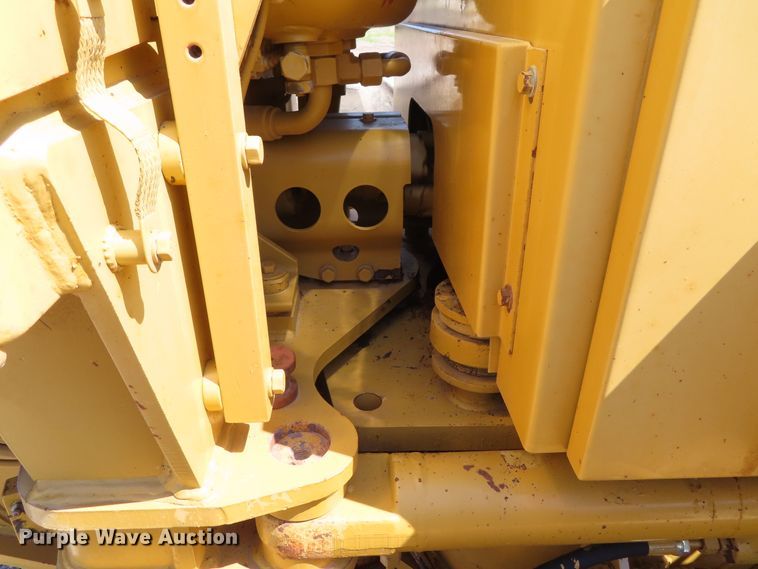 image for item DD6373 2002 Caterpillar 140H VHP motor grader