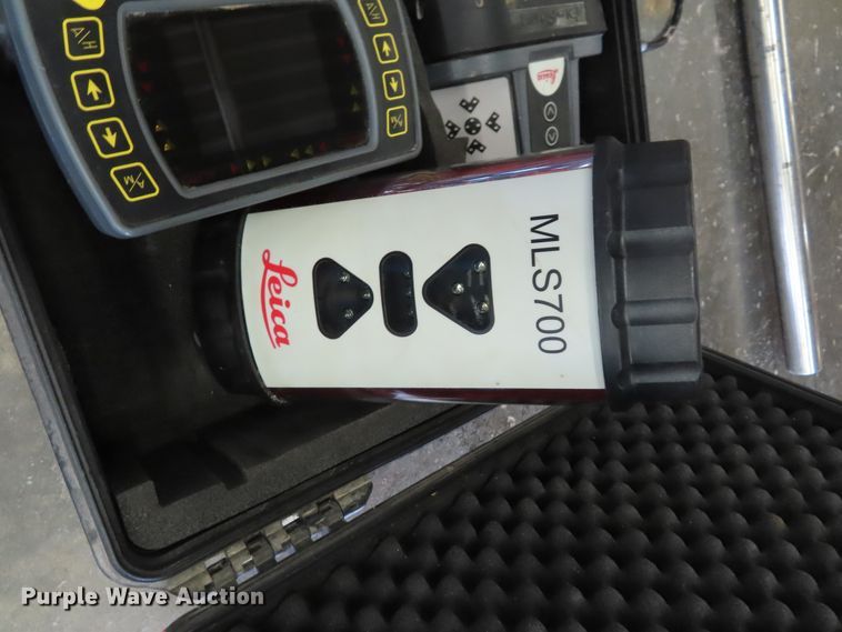 image for item DD6373 2002 Caterpillar 140H VHP motor grader