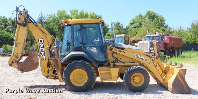 image for item DD6374 2006 John Deere 310SG backhoe
