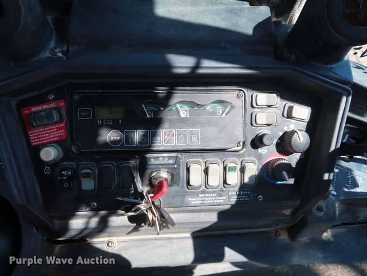 image for item DD6374 2006 John Deere 310SG backhoe