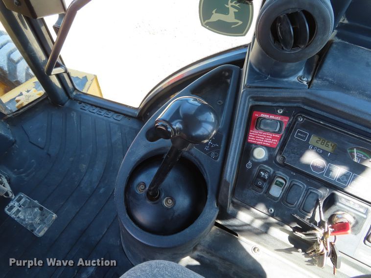 image for item DD6374 2006 John Deere 310SG backhoe