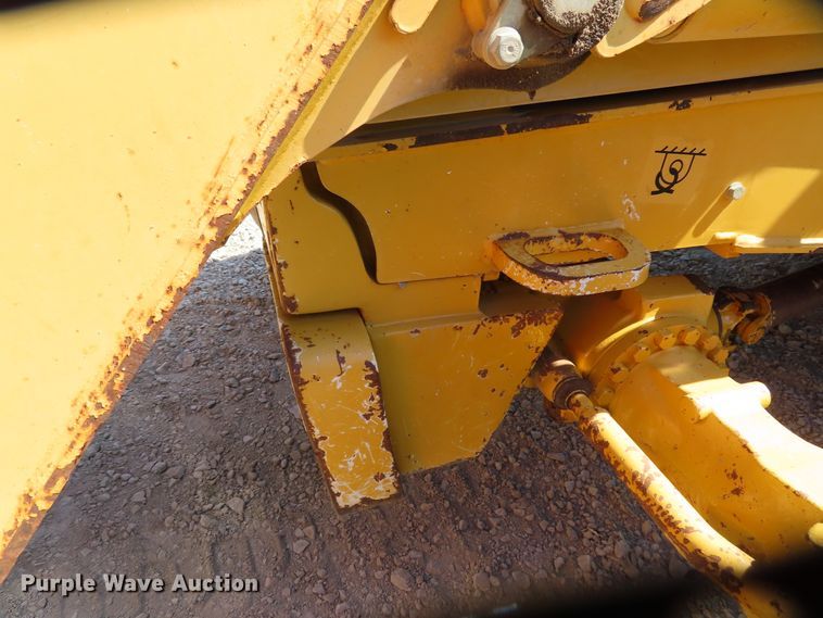 image for item DD6374 2006 John Deere 310SG backhoe