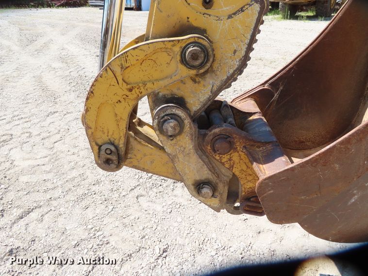 image for item DD6374 2006 John Deere 310SG backhoe