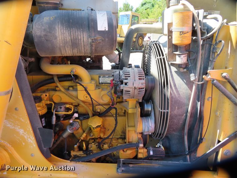 image for item DD6374 2006 John Deere 310SG backhoe