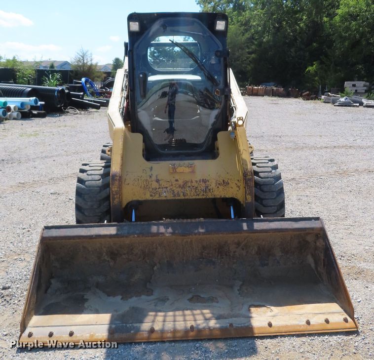 image for item DD6375 2009 Caterpillar 262C skid steer