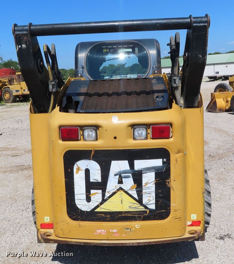 image for item DD6375 2009 Caterpillar 262C skid steer