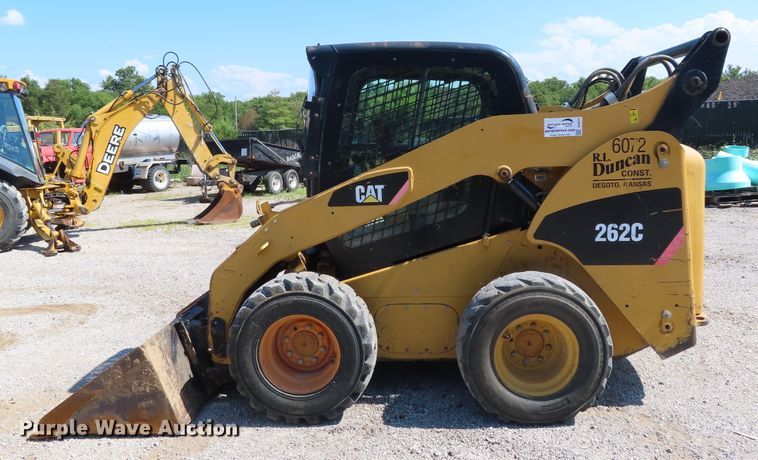 image for item DD6375 2009 Caterpillar 262C skid steer