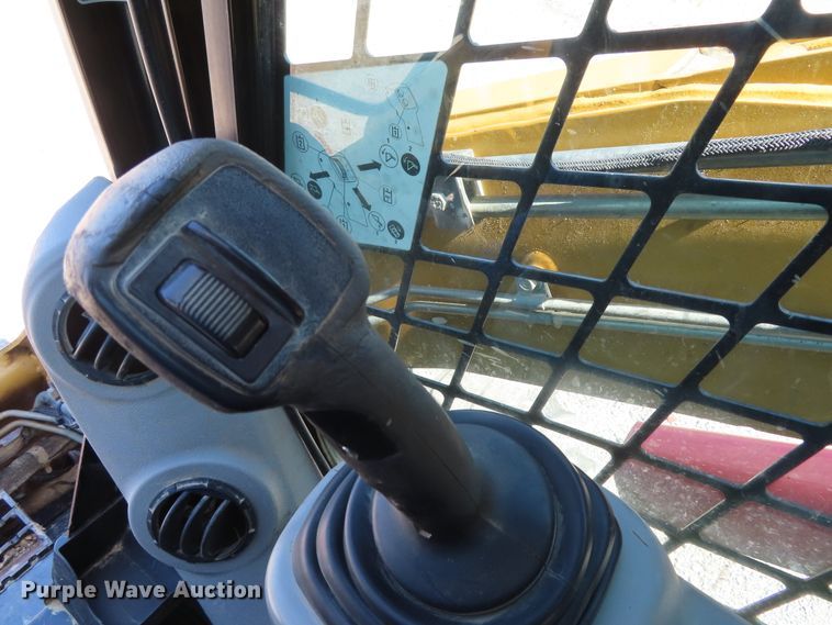 image for item DD6375 2009 Caterpillar 262C skid steer