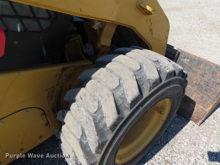 image for item DD6375 2009 Caterpillar 262C skid steer