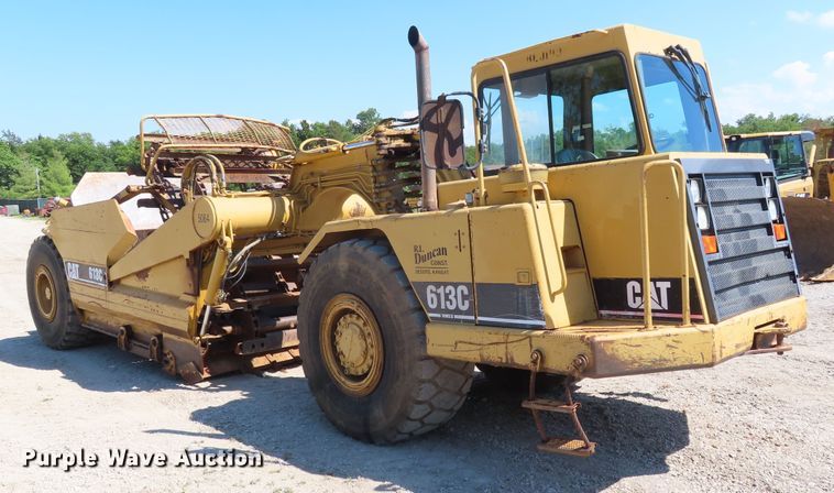 image for item DD6376 1999 Caterpillar 613C Series II elevating scraper