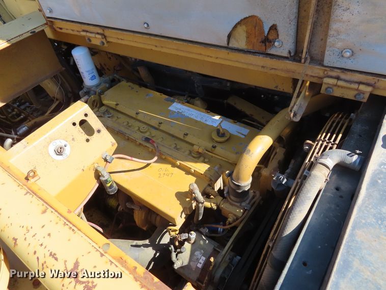 image for item DD6376 1999 Caterpillar 613C Series II elevating scraper