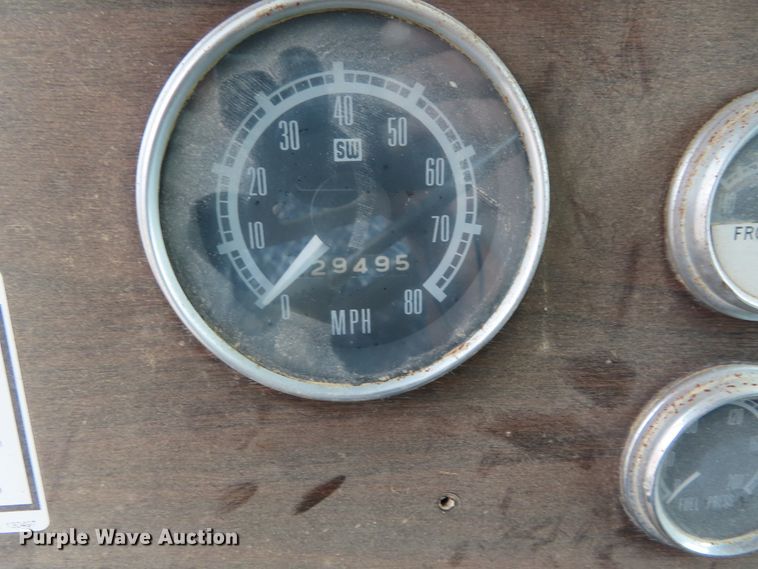 image for item DD6377 1974 Peterbilt 359M tank truck