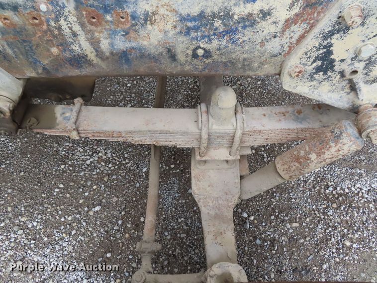 image for item DD6377 1974 Peterbilt 359M tank truck