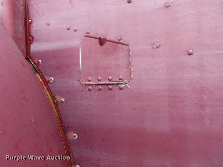 image for item DD6377 1974 Peterbilt 359M tank truck