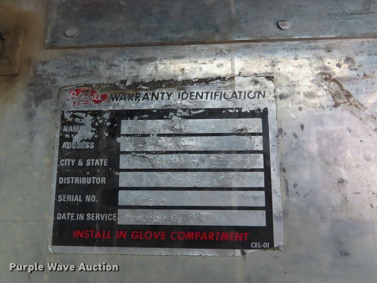 image for item DD6377 1974 Peterbilt 359M tank truck