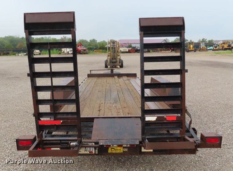 image for item DD6381 2008 Hillsboro S420-2X-BT equipment trailer