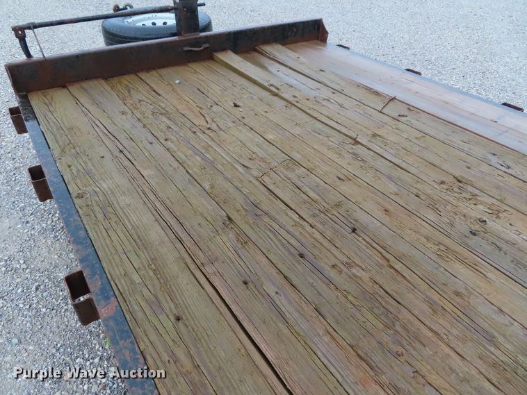 image for item DD6381 2008 Hillsboro S420-2X-BT equipment trailer