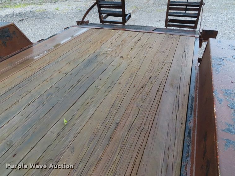 image for item DD6381 2008 Hillsboro S420-2X-BT equipment trailer