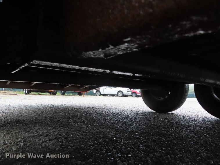 image for item DD6381 2008 Hillsboro S420-2X-BT equipment trailer