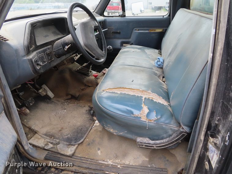 image for item DD6383 1990 Ford F450 Super Duty flat dump bed truck