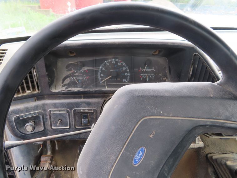 image for item DD6383 1990 Ford F450 Super Duty flat dump bed truck