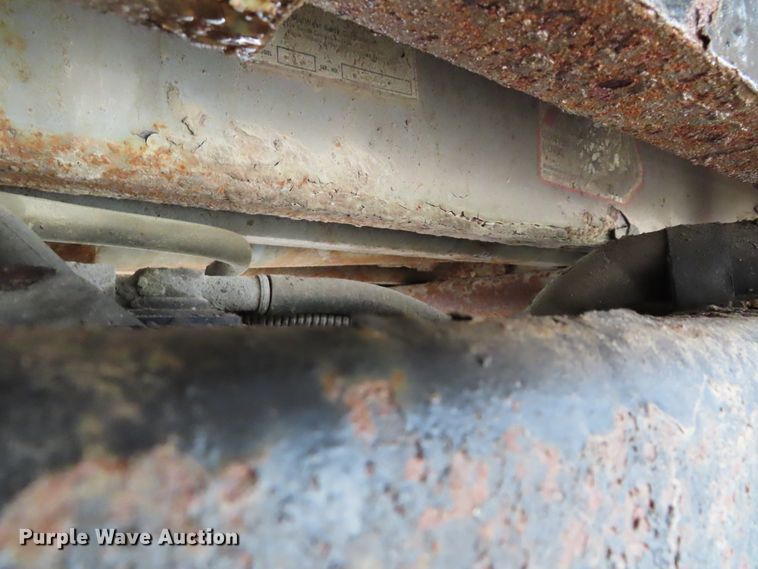 image for item DD6383 1990 Ford F450 Super Duty flat dump bed truck