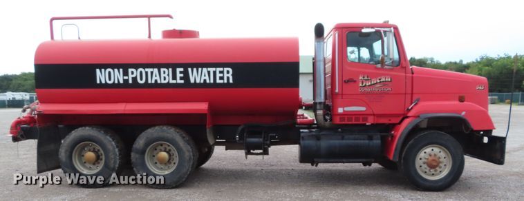 image for item DD6384 1987 Freightliner FLC tank truck