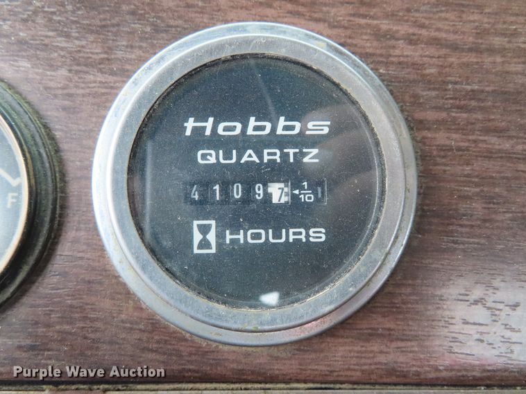 image for item DD6384 1987 Freightliner FLC tank truck