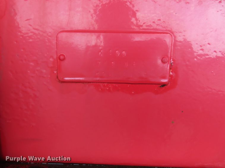 image for item DD6384 1987 Freightliner FLC tank truck