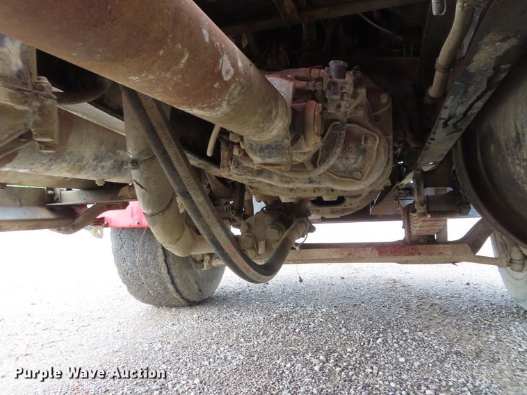 image for item DD6384 1987 Freightliner FLC tank truck