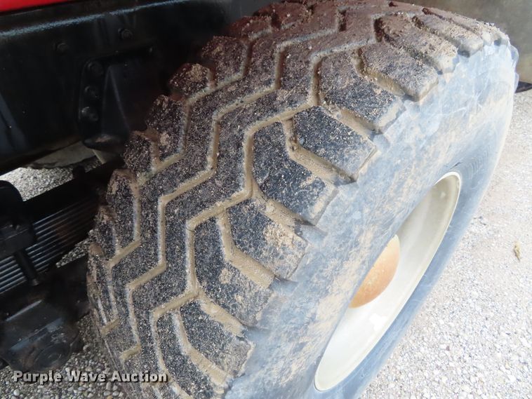 image for item DD6384 1987 Freightliner FLC tank truck