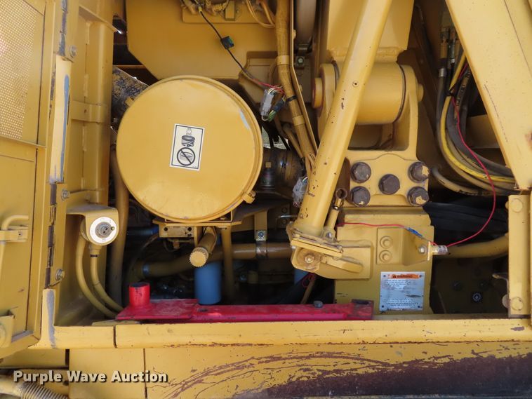 image for item DD6399 1997 Caterpillar 963B track loader