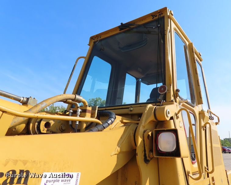 image for item DD6399 1997 Caterpillar 963B track loader
