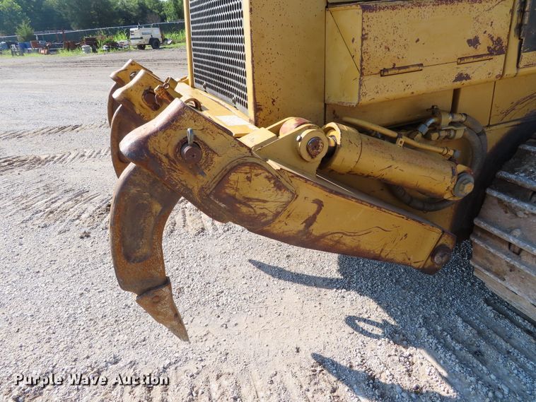 image for item DD6399 1997 Caterpillar 963B track loader