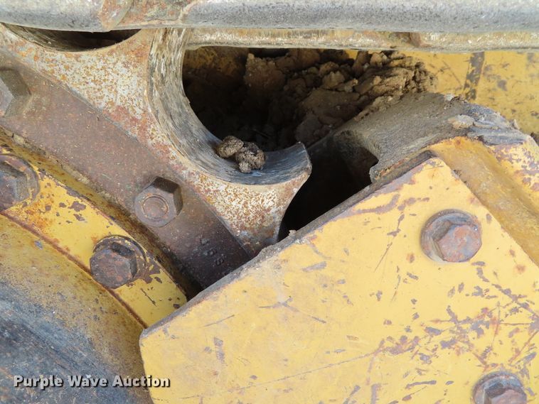 image for item DD6399 1997 Caterpillar 963B track loader